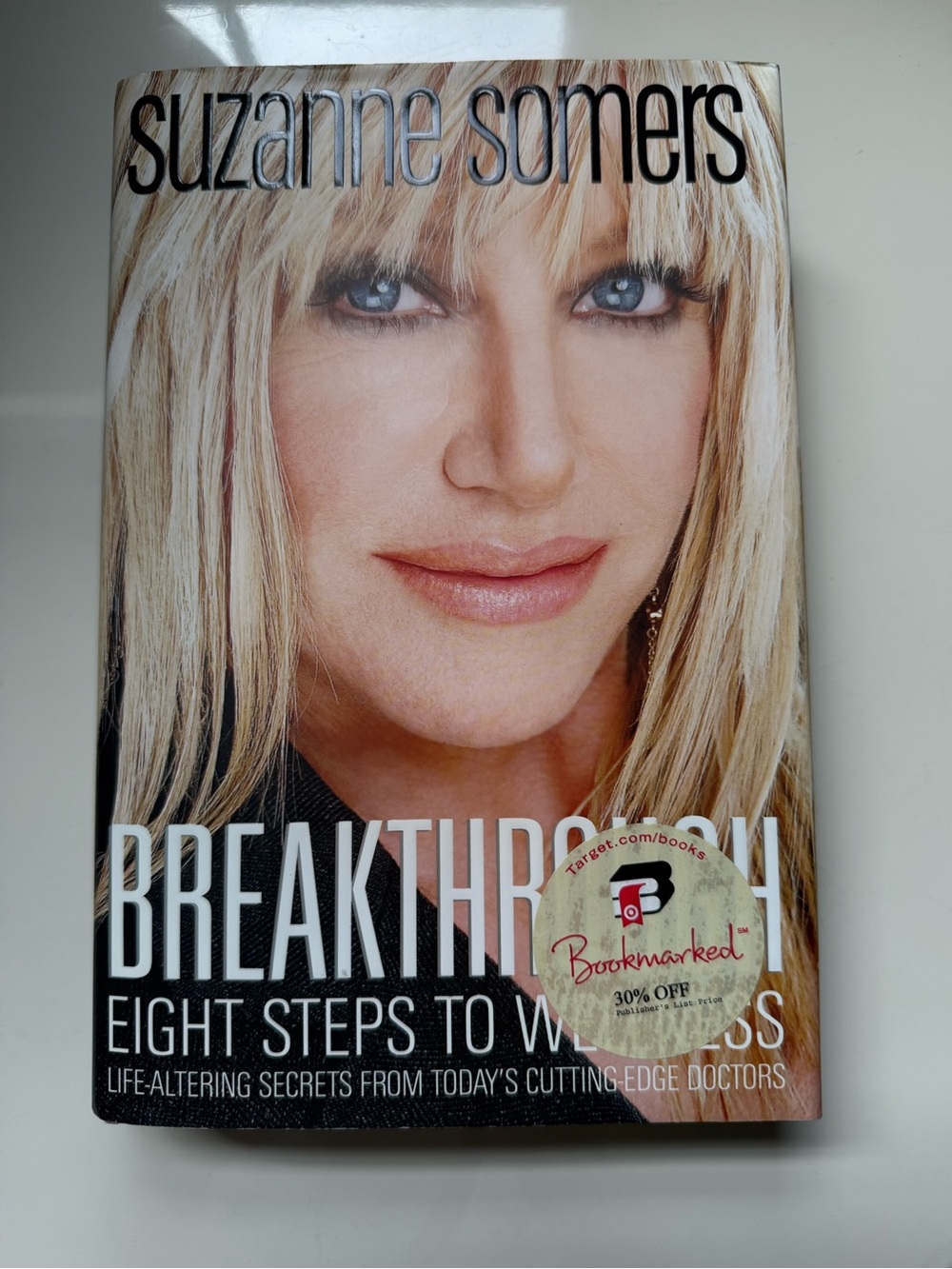 Suzanne Somers "Breakthrough" Hardback version - Blonde Cover